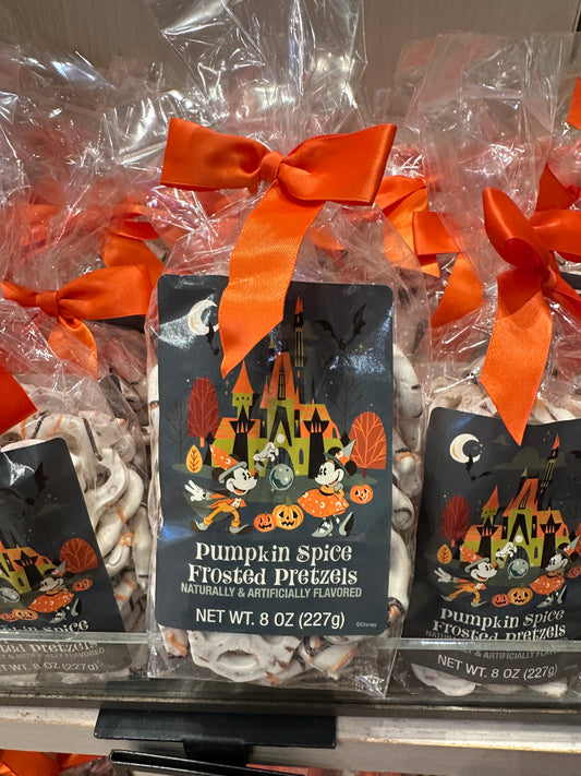 Disney Halloween Pumpkin Spice Frosted Pretzels – 8oz (227g)